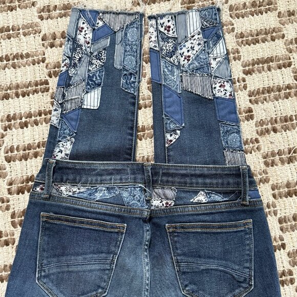 Driftwood Jackie Patchwork Jeans Womens Size 26 Straight Skinny Denim Raw Hem - Picture 10 of 11